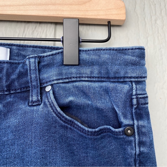 Ellen Tracy | Straight Skinny Low Rise Women’s size 6 Dark Blue Denim Jeans - Picture 7 of 11